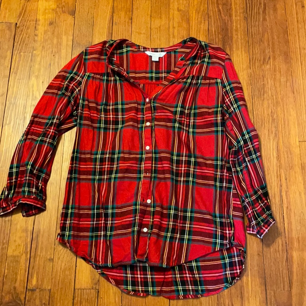 Old navy button up. Size L